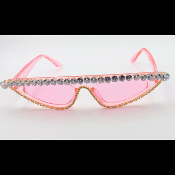 Pink cat eyes with upper rimestones as seen in visual above! - Picture 1 of 2